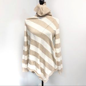 NY&Co Sz M Sweater Cable Knit Turtleneck Pullover